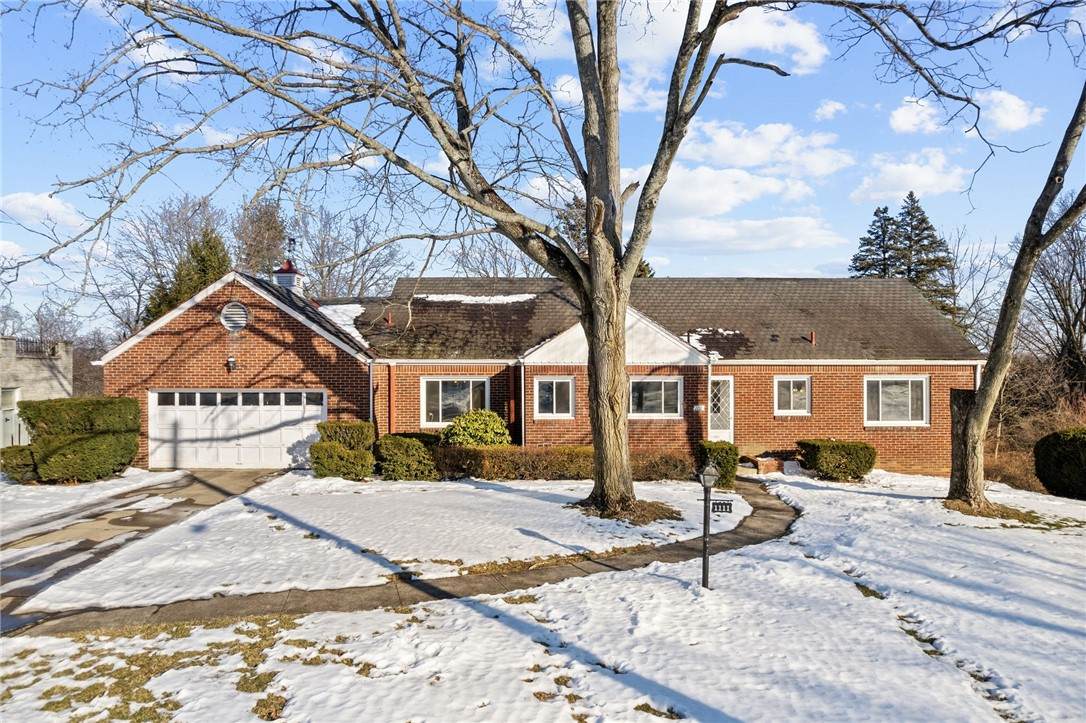1111 Firwood Dr - Photo 1