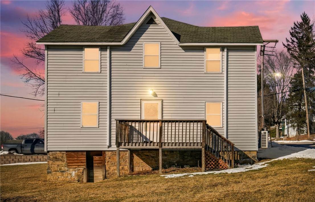 365 Light Street - Photo 1
