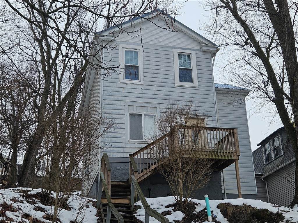 446 Ridge Ave - Photo 1