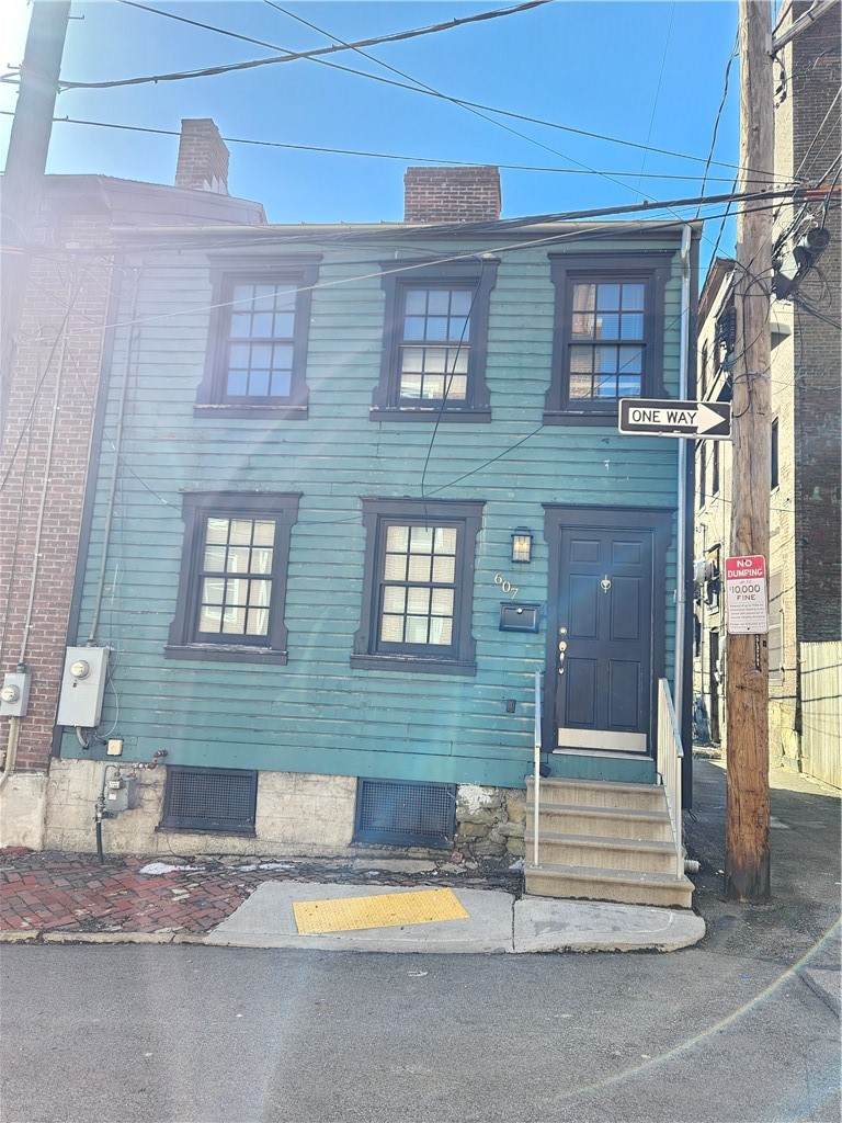https://bt-photos.global.ssl.fastly.net/pittsburgh/orig_boomver_1_1740828-2.jpg