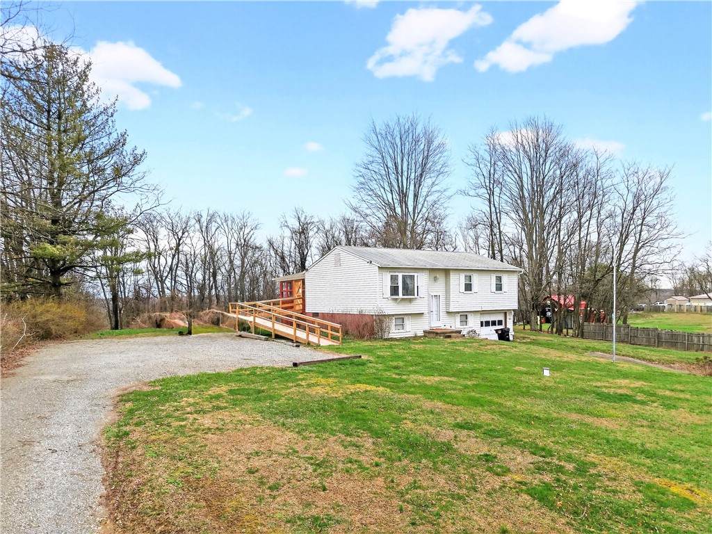 782 Foxwood Rd. - Photo 1