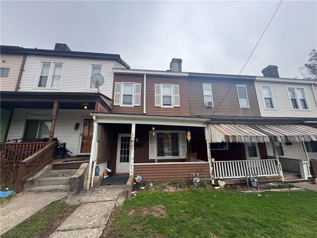 606 17th Ave - Photo 1