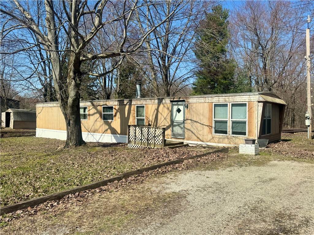 931 Marie Avenue - Photo 1