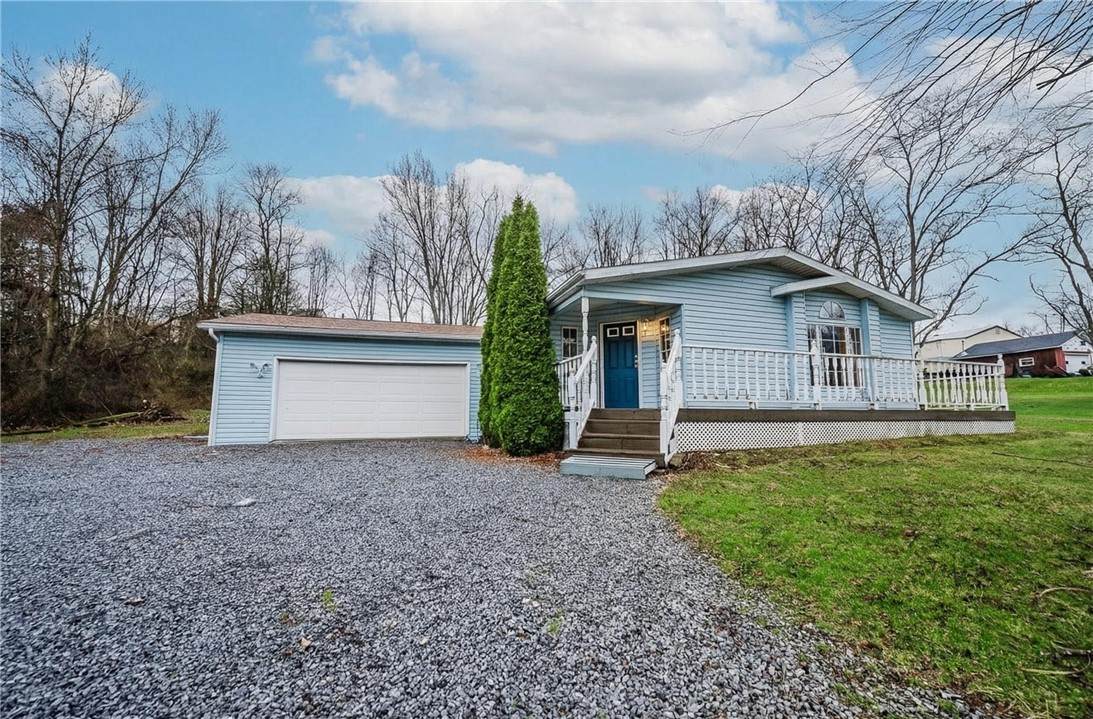 414 Pasture Lane - Photo 1