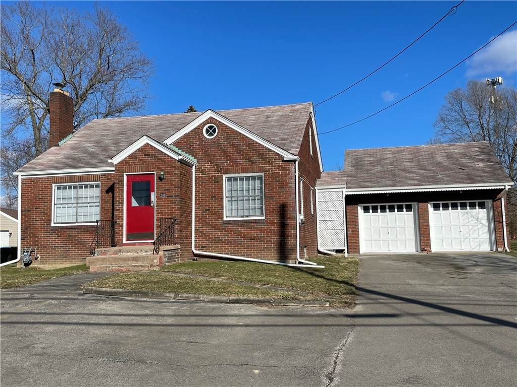 246 Buhl Farm Dr - Photo 1