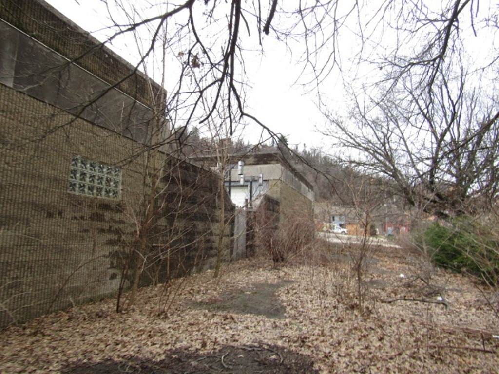 https://bt-photos.global.ssl.fastly.net/pittsburgh/orig_boomver_1_1744653-2.jpg