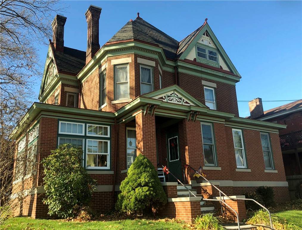 1501 6th Avenue - Photo 1