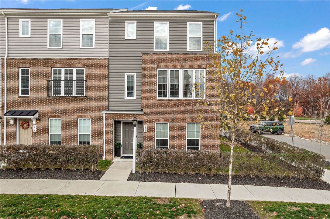 202 Gress Rd - Photo 1