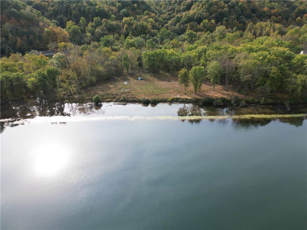 112 River Rd - Photo 1