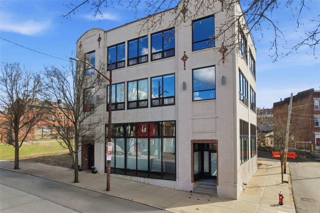 3644 Penn Avenue - Photo 1