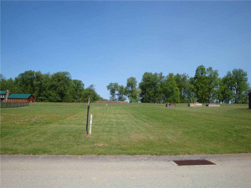 729 Victoria Way - Photo 1