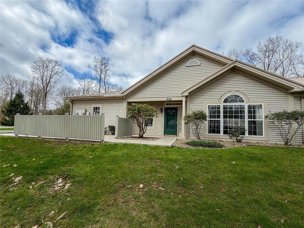 11603 Dawn Dr - Photo 1