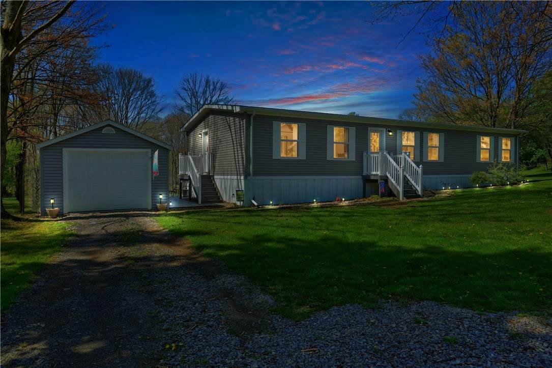 3724 Ellwood Rd - Photo 1