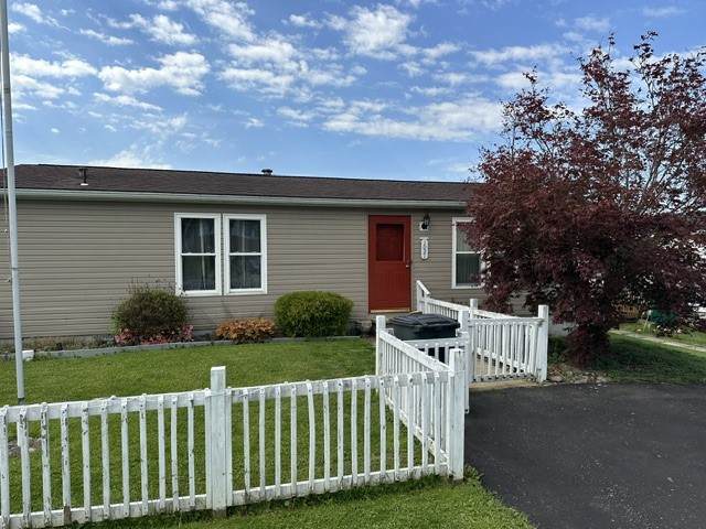 1021 St Clair St - Photo 1