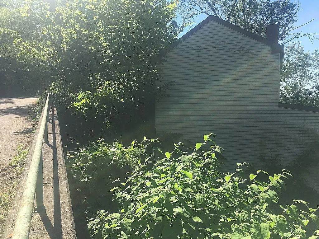 https://bt-photos.global.ssl.fastly.net/pittsburgh/orig_boomver_1_1753016-2.jpg