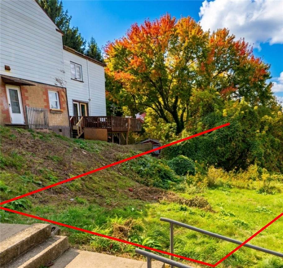 384 Sterling St - Photo 1