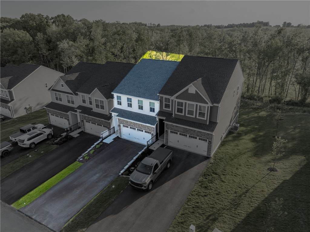 5005 Wellington Ct - Photo 1