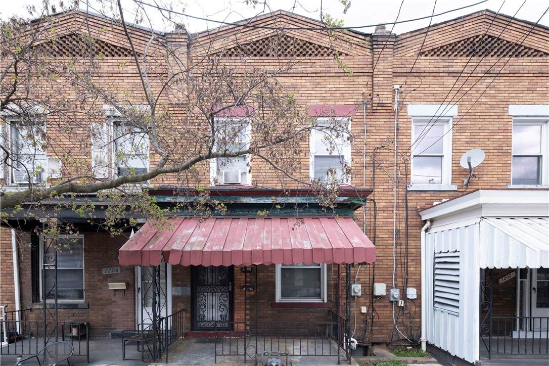 1204 Woodland Avenue - Photo 1