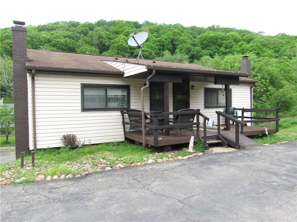 105 Ecker Ln - Photo 1