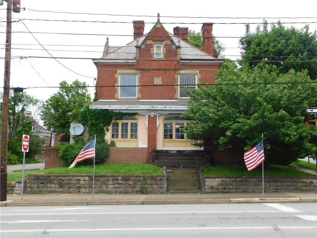 105 Fayette Street - Photo 1