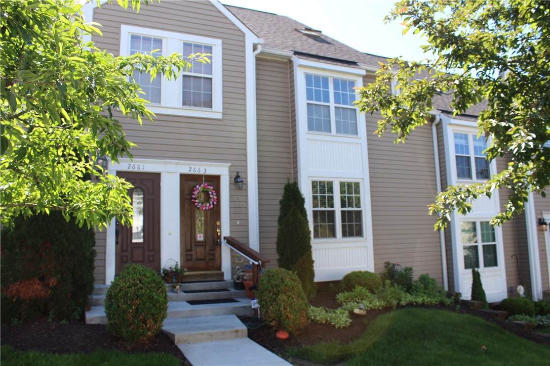 2663 Hunters Point Dr - Photo 1