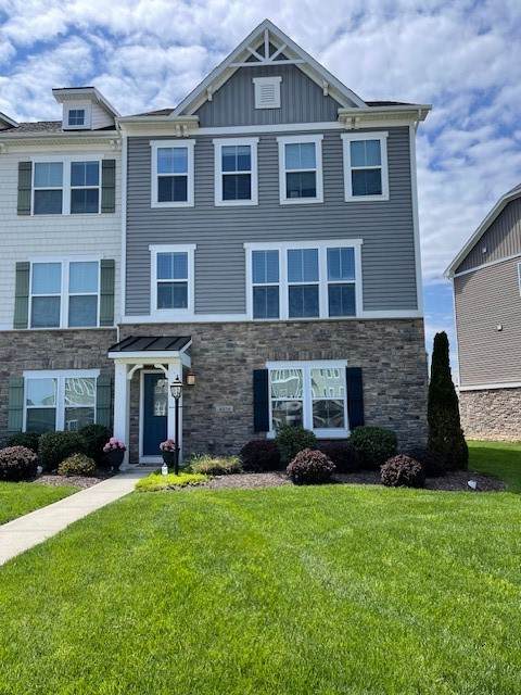 4054 Overview Drive - Photo 1