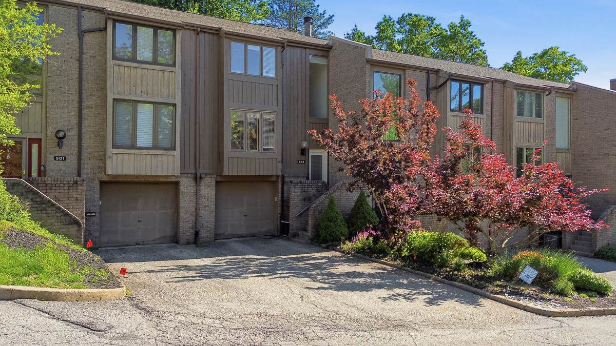502 Cherry - Photo 1