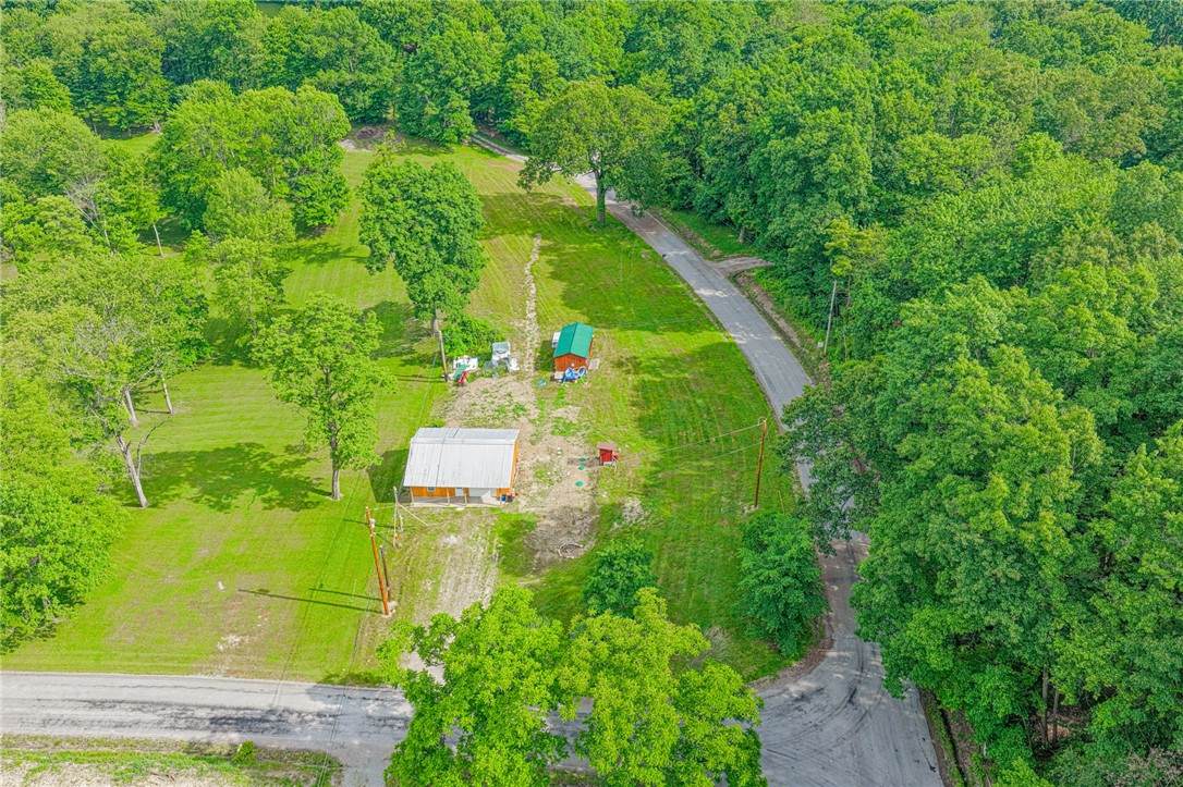 325 Oakdale Road - Photo 1