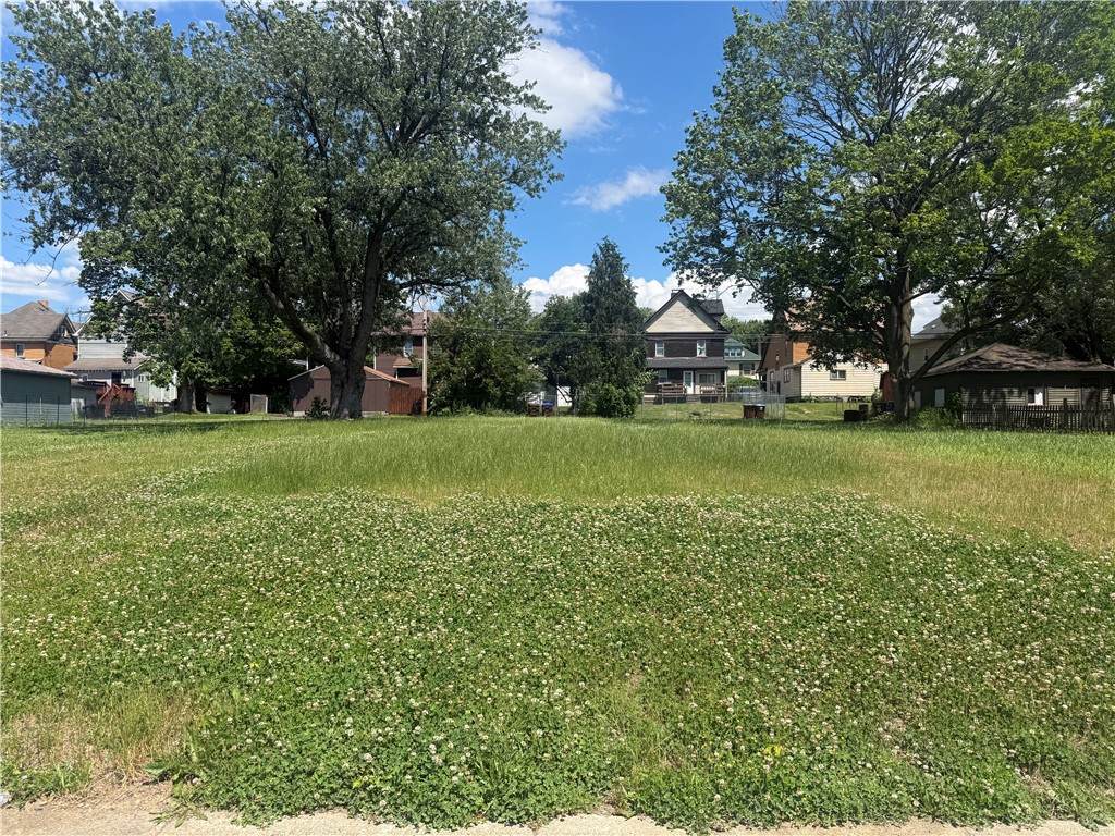509 New Castle Ave - Photo 1