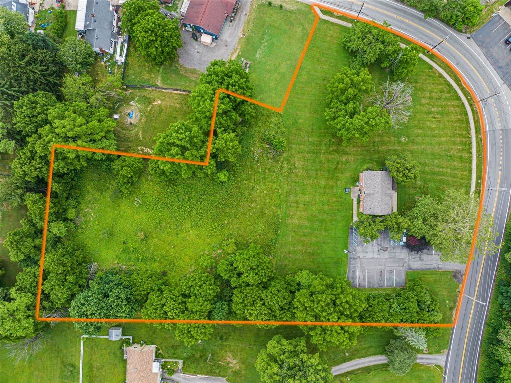 1841 Universal Rd - Photo 1
