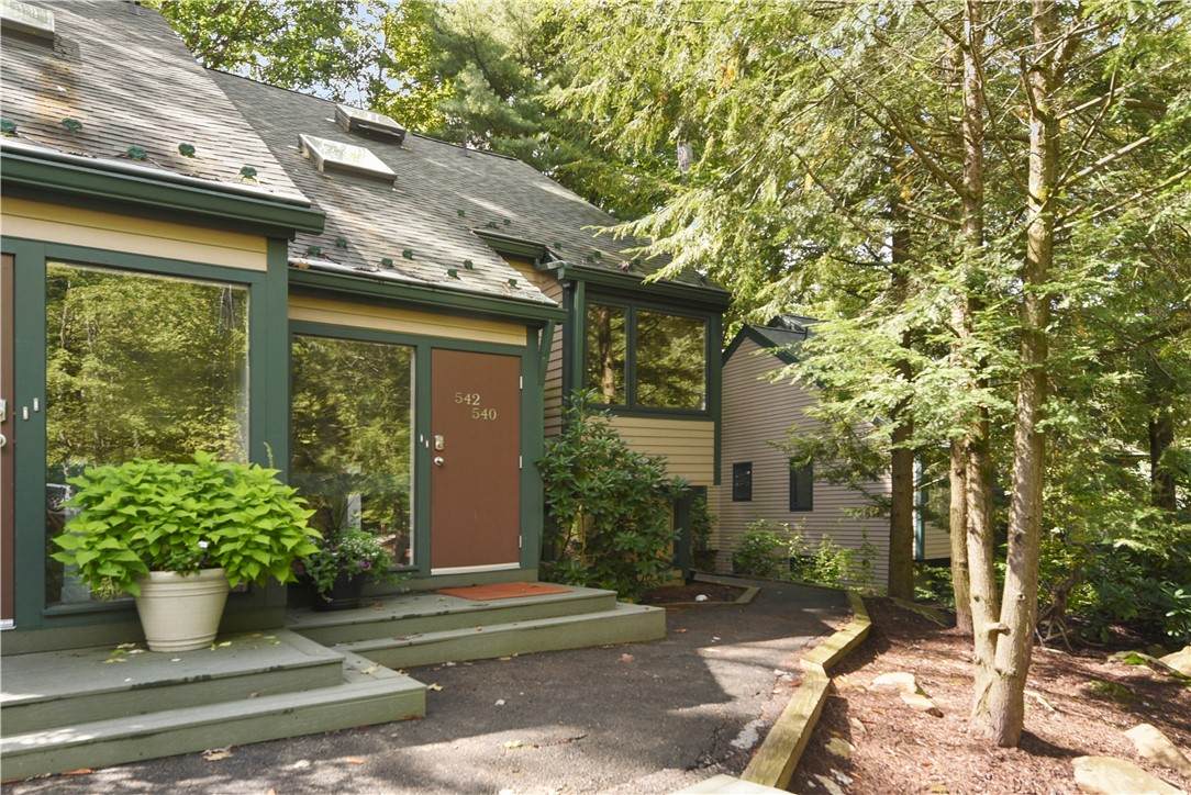 540 Laurel Pond - Photo 1