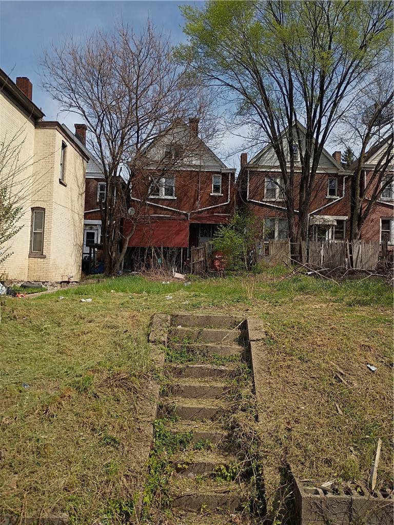 https://bt-photos.global.ssl.fastly.net/pittsburgh/orig_boomver_1_1762128-2.jpg