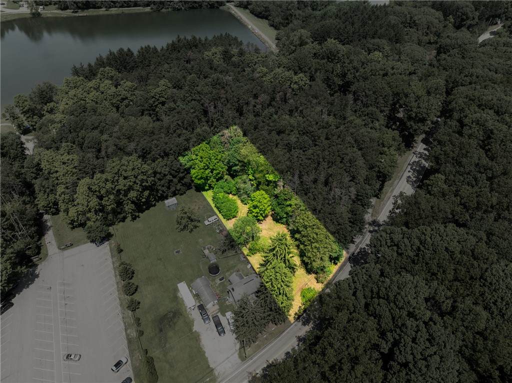 167 Twin Lakes Rd - Photo 1