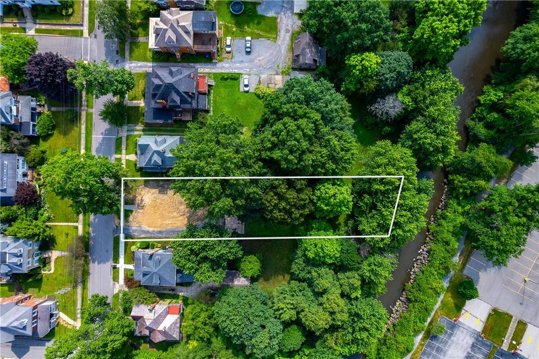 154 Pine St - Photo 1