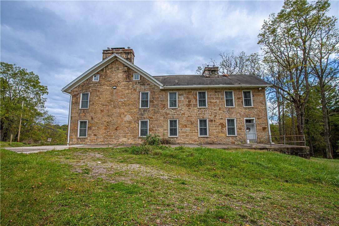5340 National Pike - Photo 1