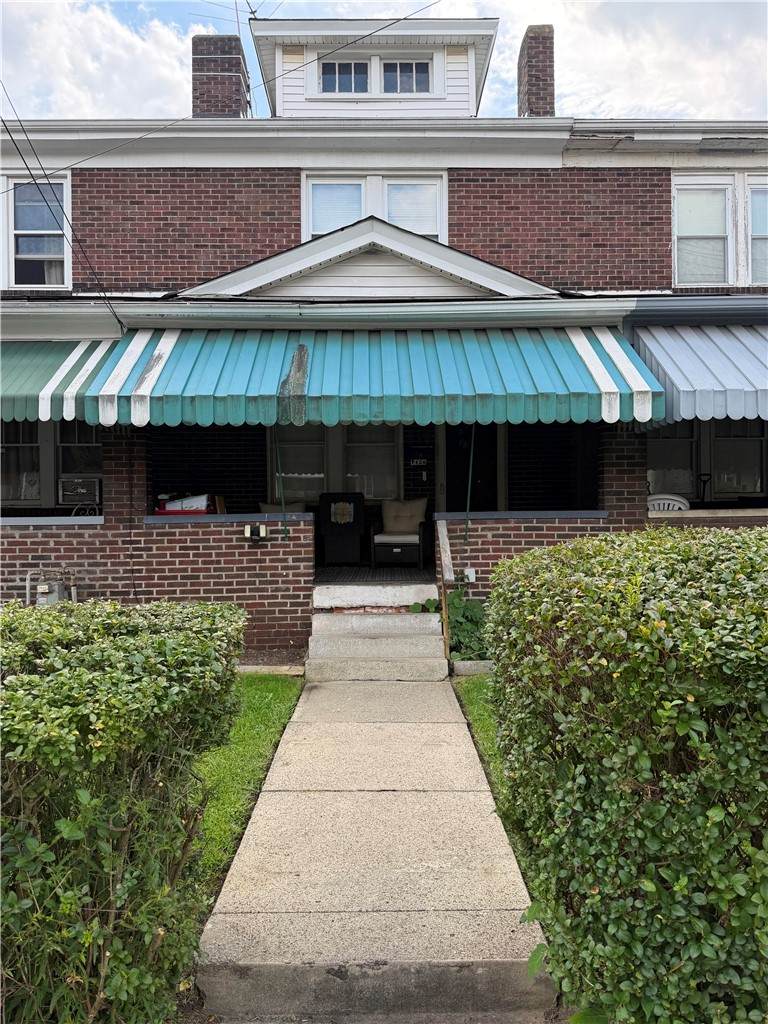 7126 Harrison Ave - Photo 1