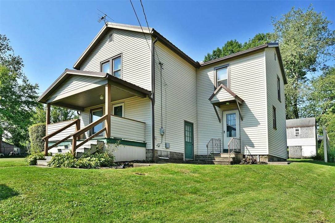 267 Maple Way - Photo 1