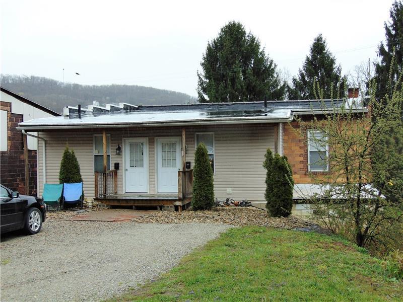 309 Middle St - Photo 1