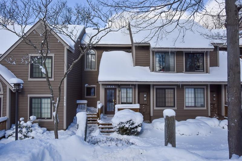 1242 Tanyard Lane - Photo 1