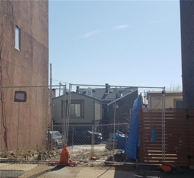 103 Jacksonia St - Photo 1