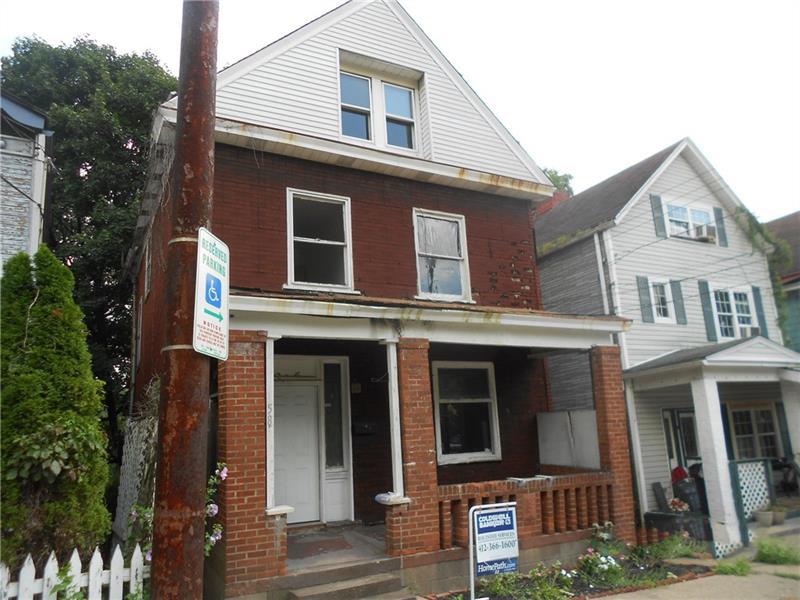 58 Watson Blvd - Photo 1