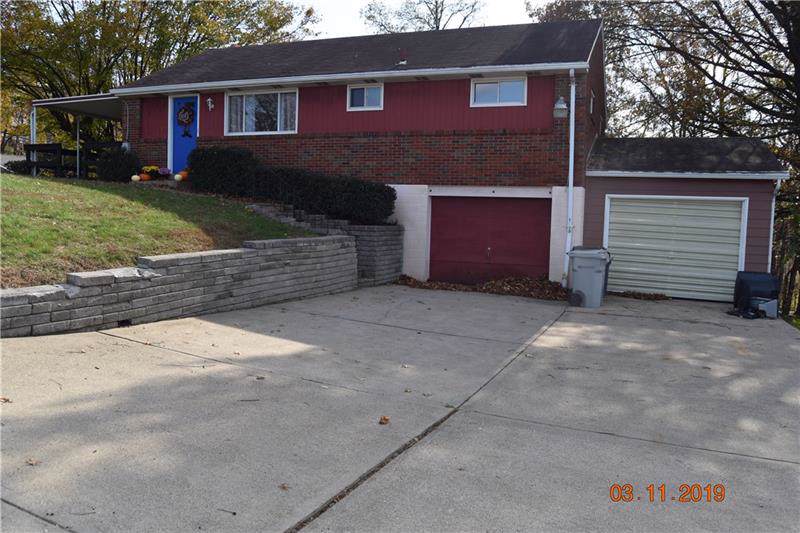 149 Elmwood Dr - Photo 1
