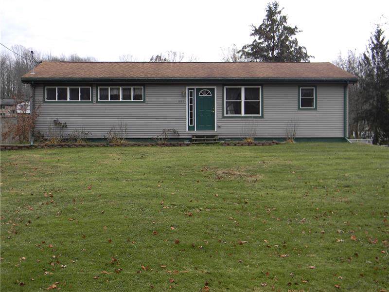 582 Blews Way - Photo 1
