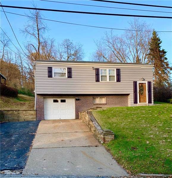543 Pointview Rd - Photo 1