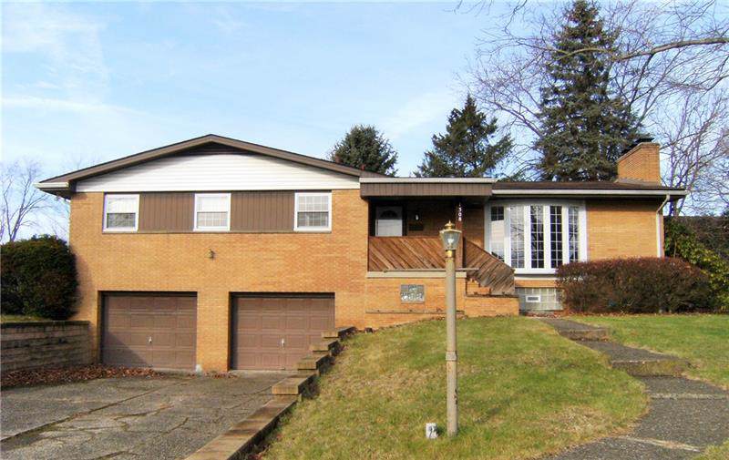 1308 Deerfield Drive - Photo 1