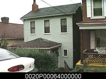 1102 Oswin St - Photo 1