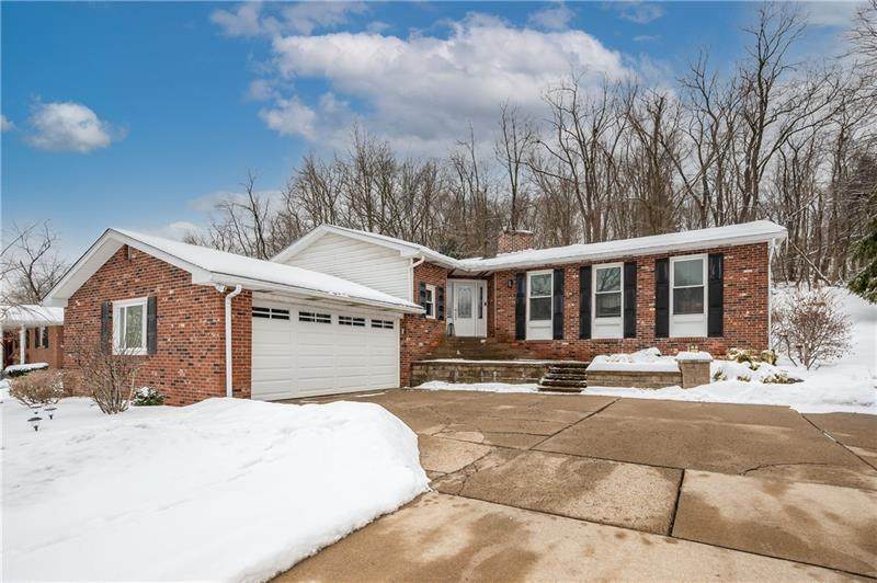 108 Radcliff Dr - Photo 1