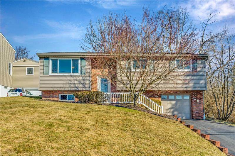 225 Fairview - Photo 1