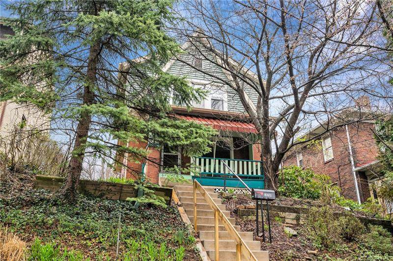 320 Avenue F - Photo 1