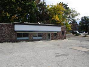 987 Greentree Rd - Photo 1